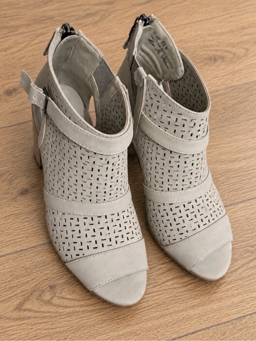 easy street Perforated Open-Toe Block Heels in Light Gray